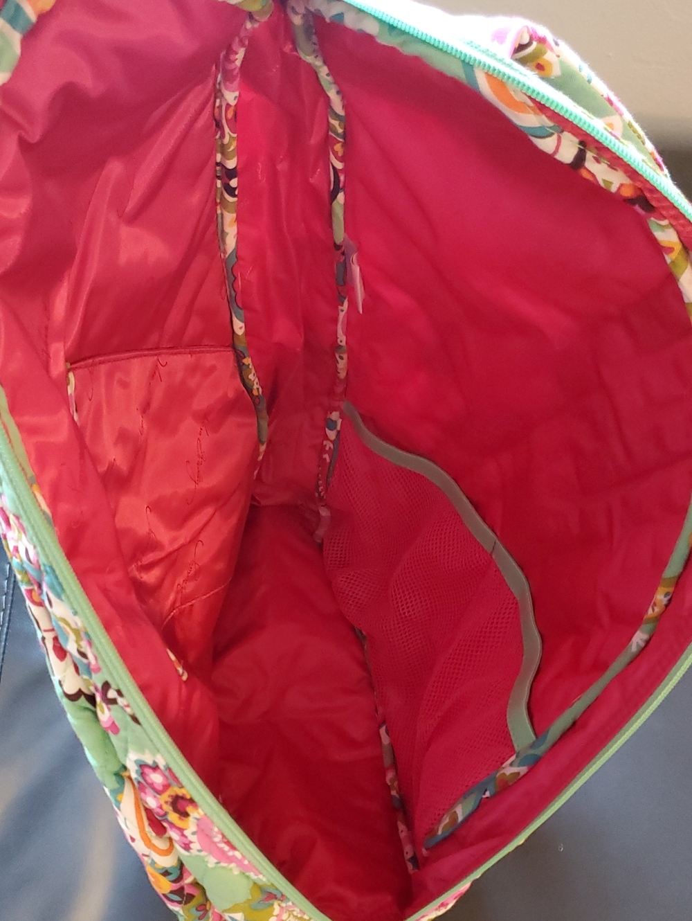 Vera Bradley Green Pink Paisley Tutti Frutti Quilted Sling Tennis Backpack NWT - Picture 7 of 15